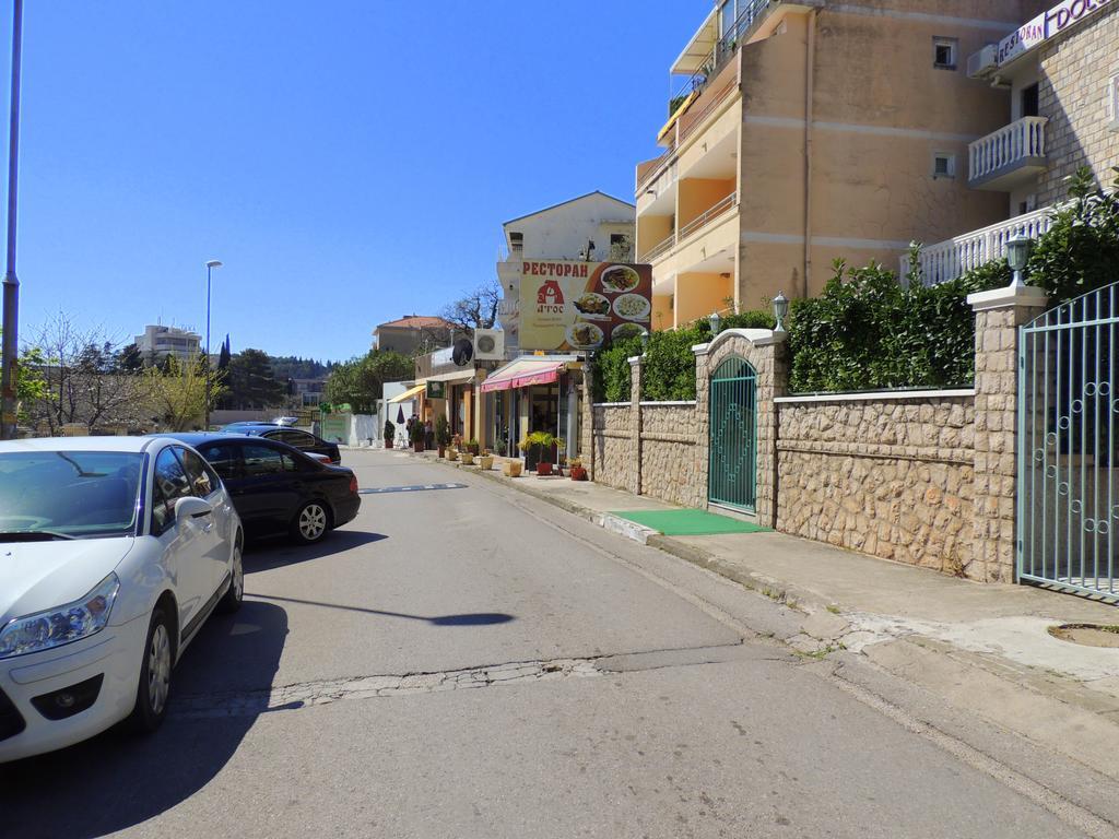 בודווה Guest House Jelena מראה חיצוני תמונה