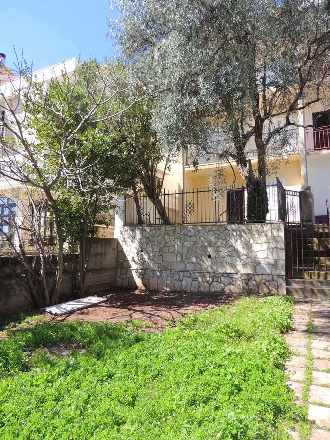 בודווה Guest House Jelena מראה חיצוני תמונה
