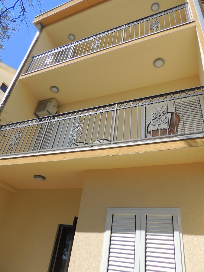 בודווה Guest House Jelena מראה חיצוני תמונה