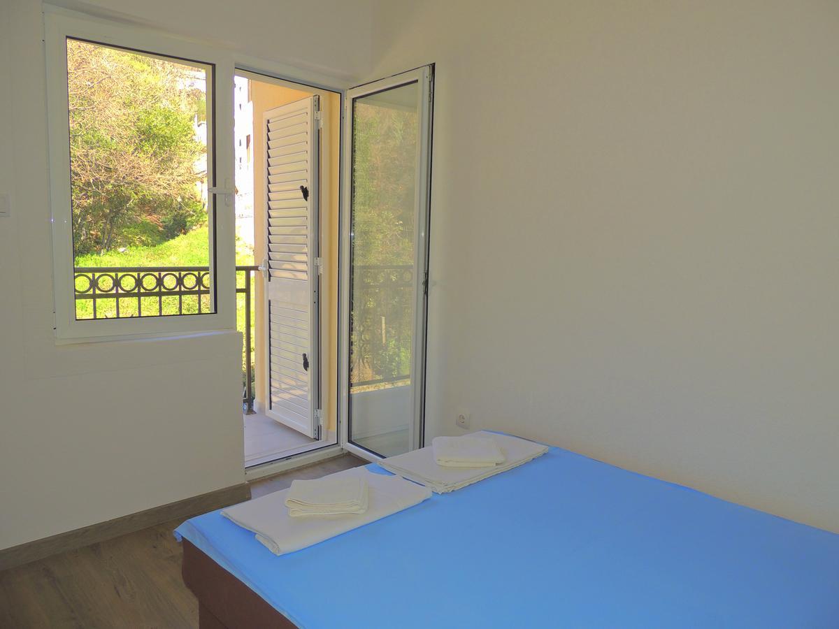 בודווה Guest House Jelena מראה חיצוני תמונה
