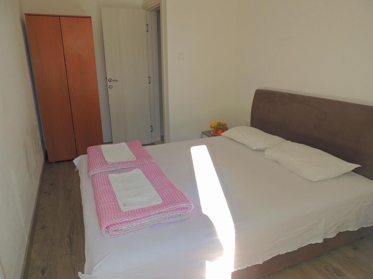 בודווה Guest House Jelena מראה חיצוני תמונה