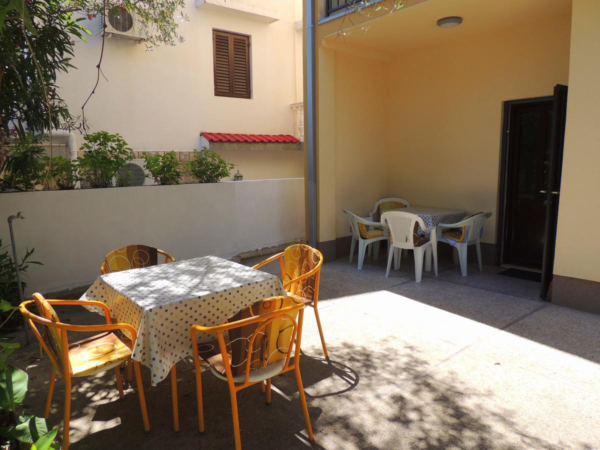 בודווה Guest House Jelena מראה חיצוני תמונה